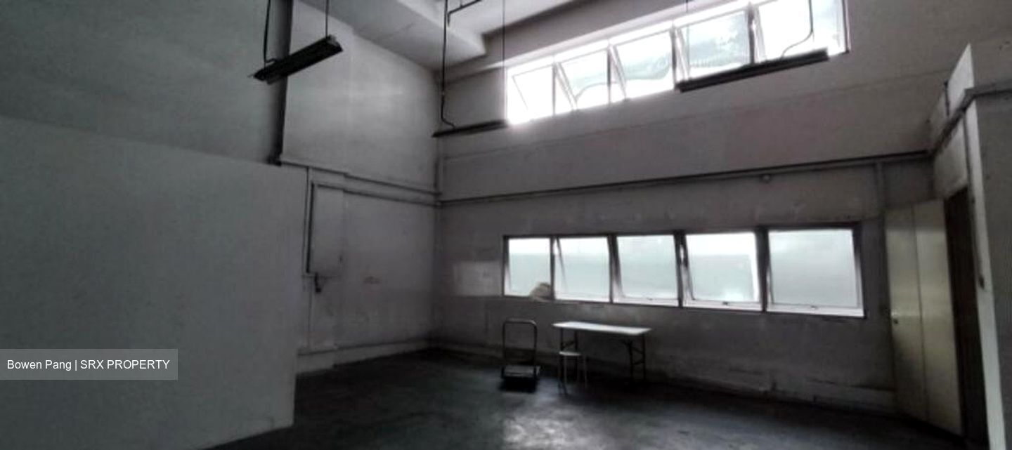 Pioneer Point (D22), Factory #471631521